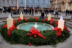 NASLOVNA
