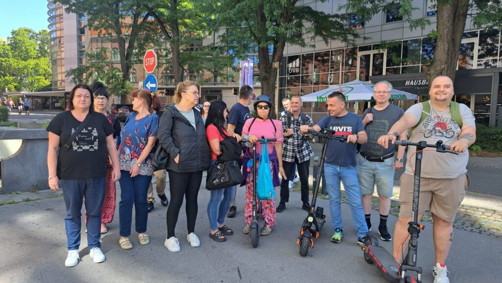 POLETNI SPREHOD PO MESTNEM JEDRU